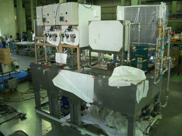 排液浄化リサイクル装置の写真